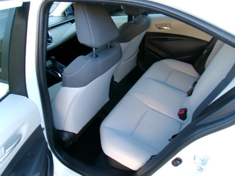 Toyota Corolla LE Hybrid 2021