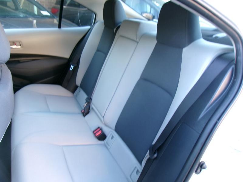 Toyota Corolla LE Hybrid 2021