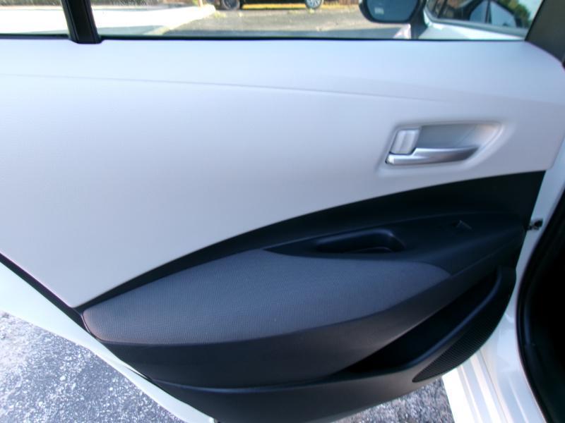 Toyota Corolla LE Hybrid 2021