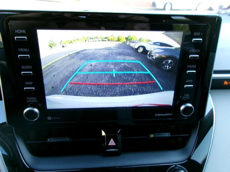 Toyota Corolla LE Hybrid 2021