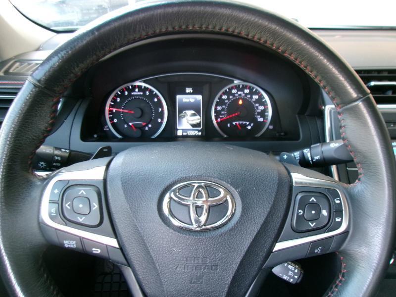 Toyota Camry SE 2017