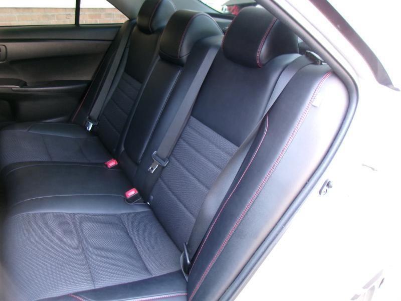 Toyota Camry SE 2017