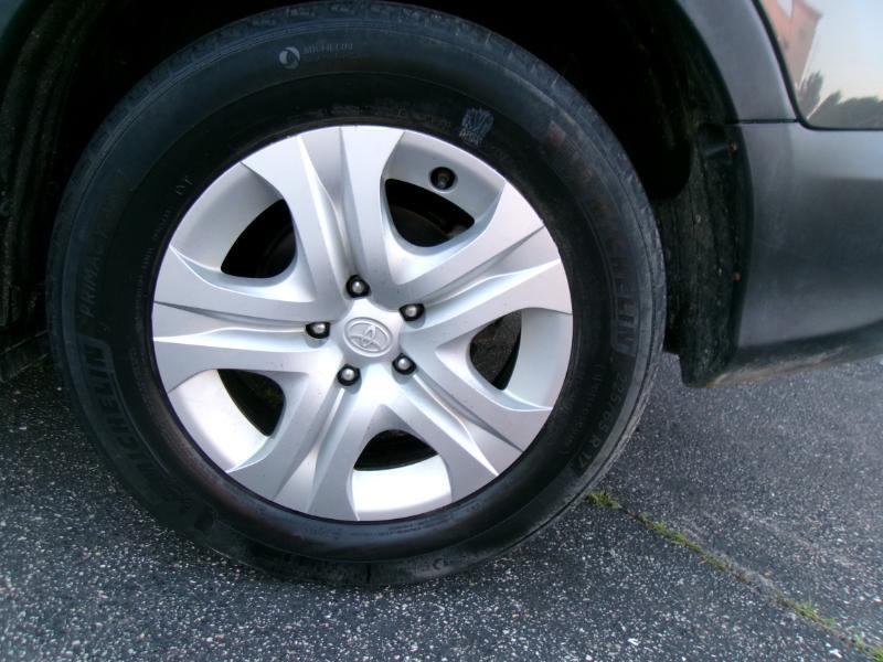 Toyota RAV4 LE FWD 2015