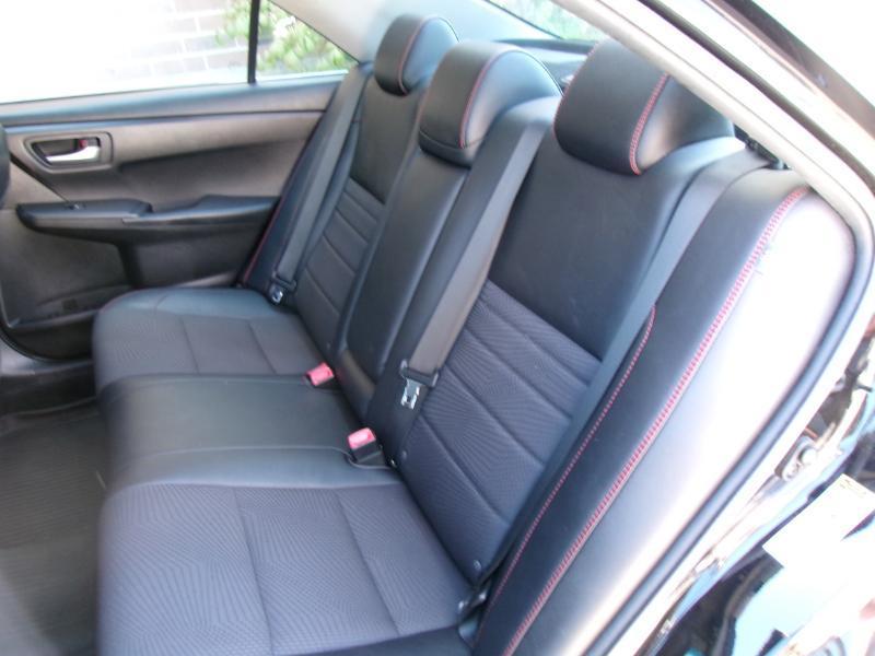 Toyota Camry SE 2017
