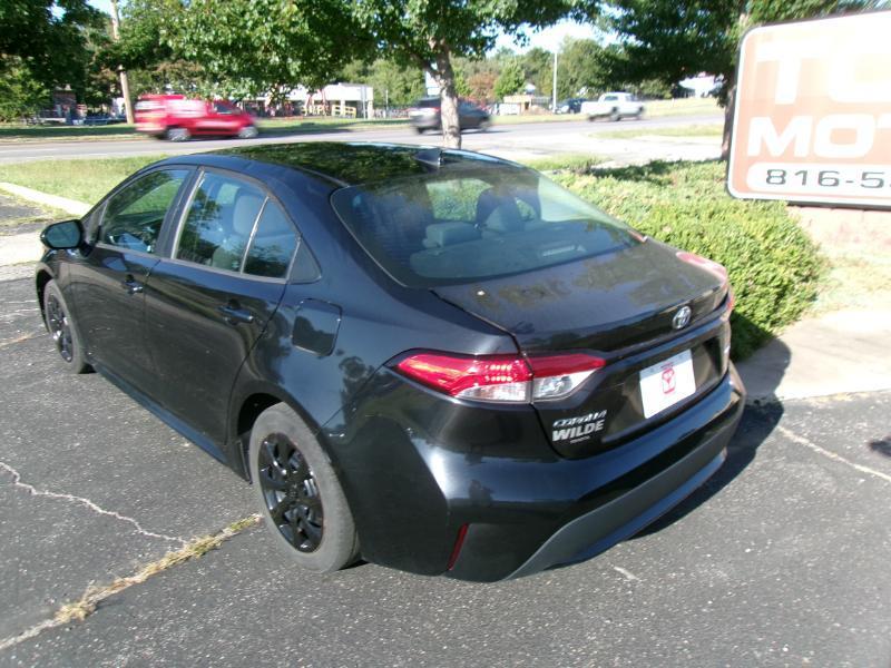 Toyota Corolla LE 2021
