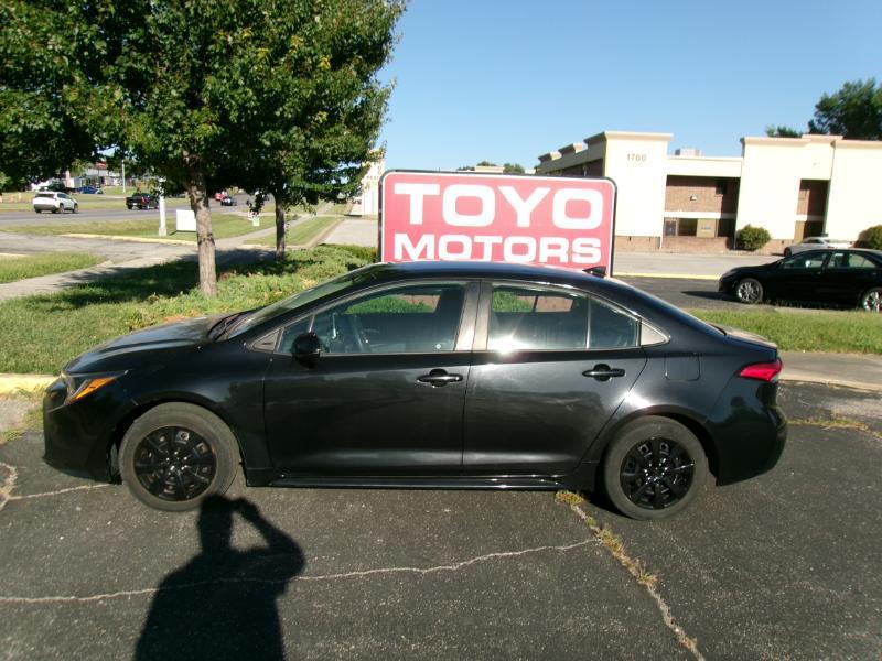 Toyota Corolla LE 2021
