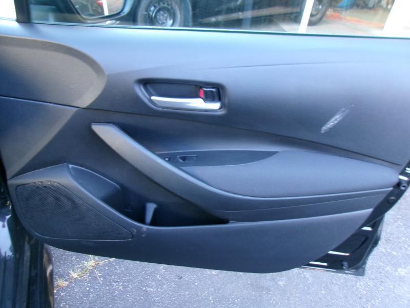 Toyota Corolla LE 2021