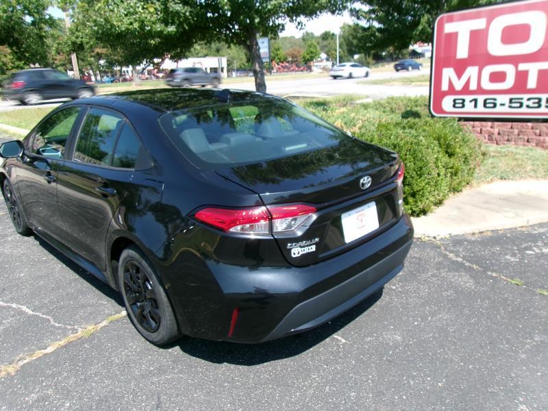 Toyota Corolla LE 2021