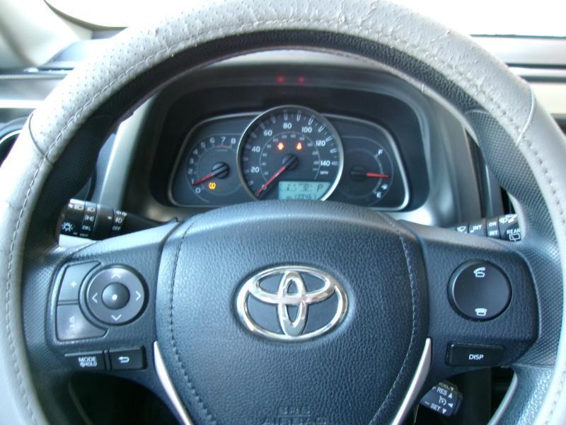 2013 Toyota RAV4 XLE - Photo 14
