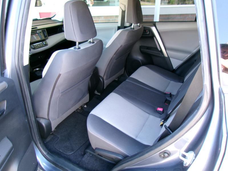 2013 Toyota RAV4 XLE - Photo 16