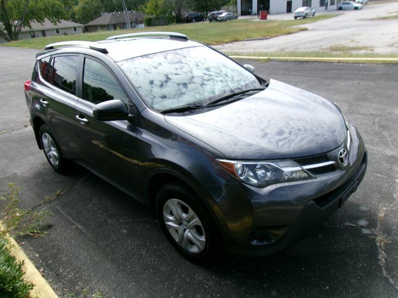 Toyota RAV4 LE AWD 2015