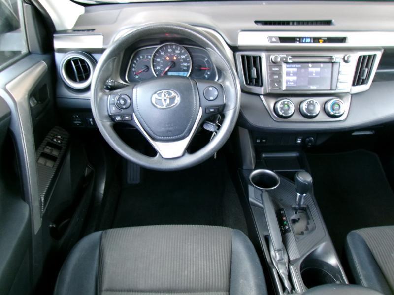 Toyota RAV4 LE AWD 2015