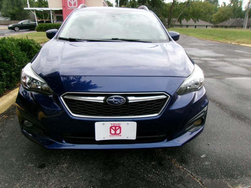 Subaru Impreza 2.0i Premium CVT 5-Door 2017