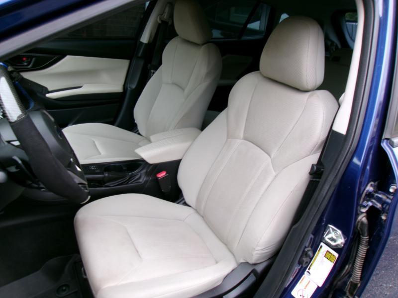 Subaru Impreza 2.0i Premium CVT 5-Door 2017