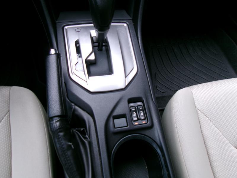 Subaru Impreza 2.0i Premium CVT 5-Door 2017
