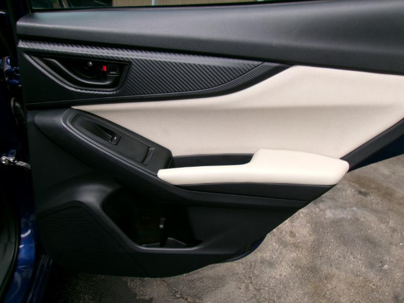 Subaru Impreza 2.0i Premium CVT 5-Door 2017