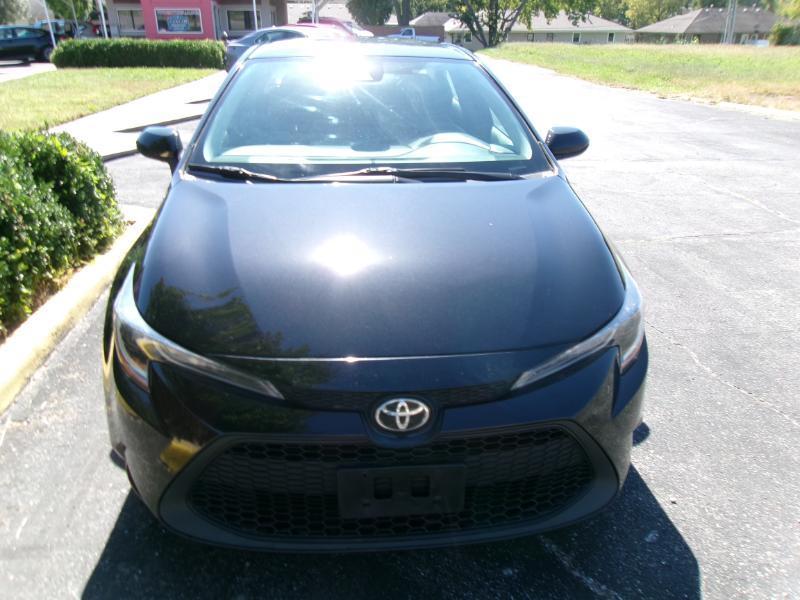 Toyota Corolla LE 2022