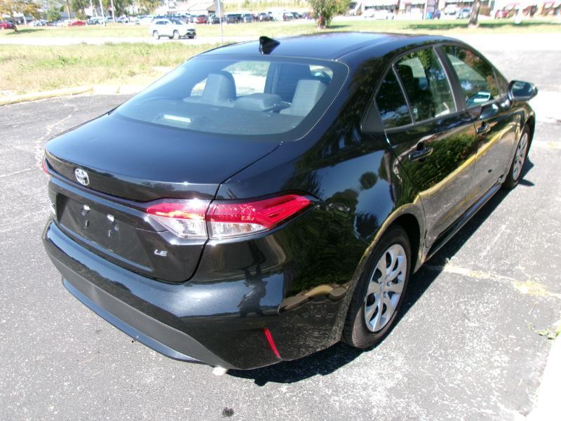 Toyota Corolla LE 2022
