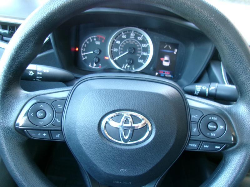 Toyota Corolla LE 2022