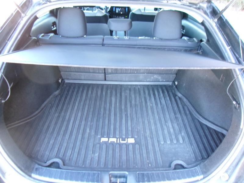Toyota Prius Two 2017