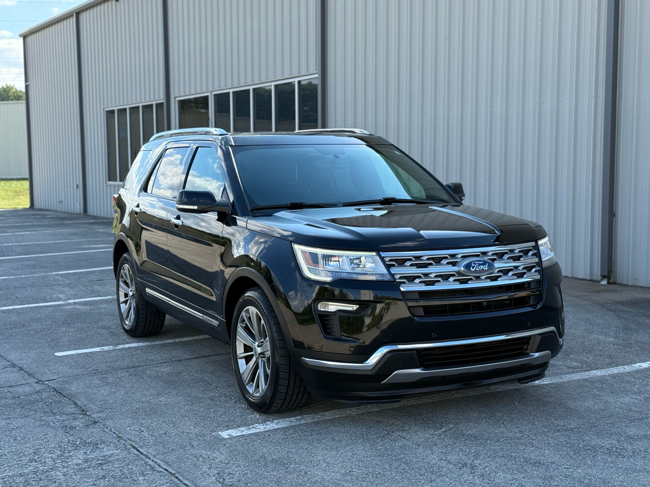 2018 Ford Explorer Limited photo 2