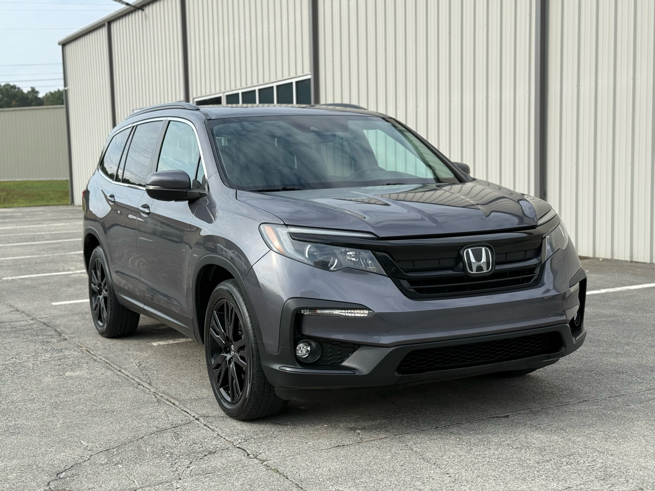 2021 Honda Pilot Special Edition photo 3