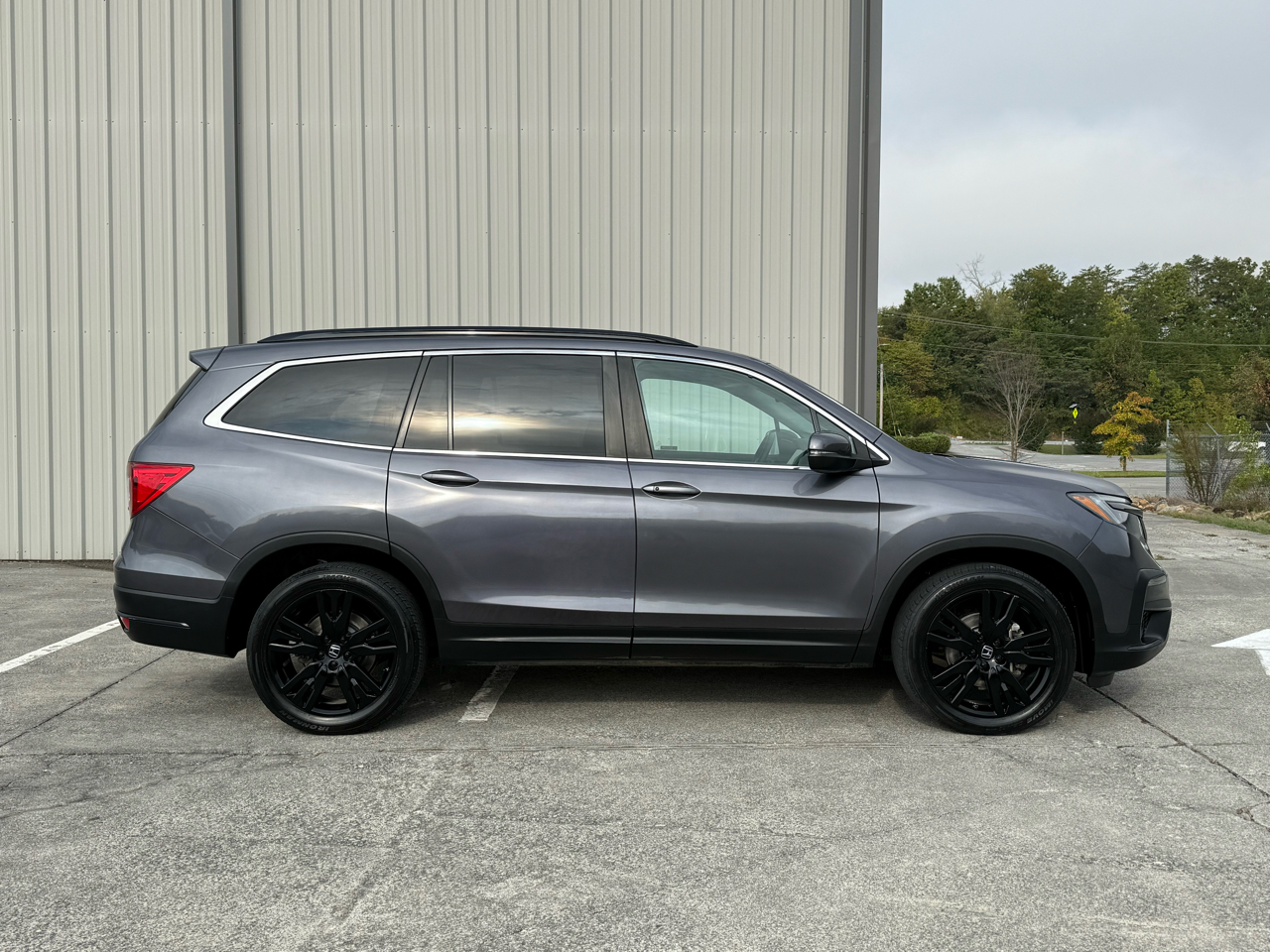 2021 Honda Pilot Special Edition photo 4