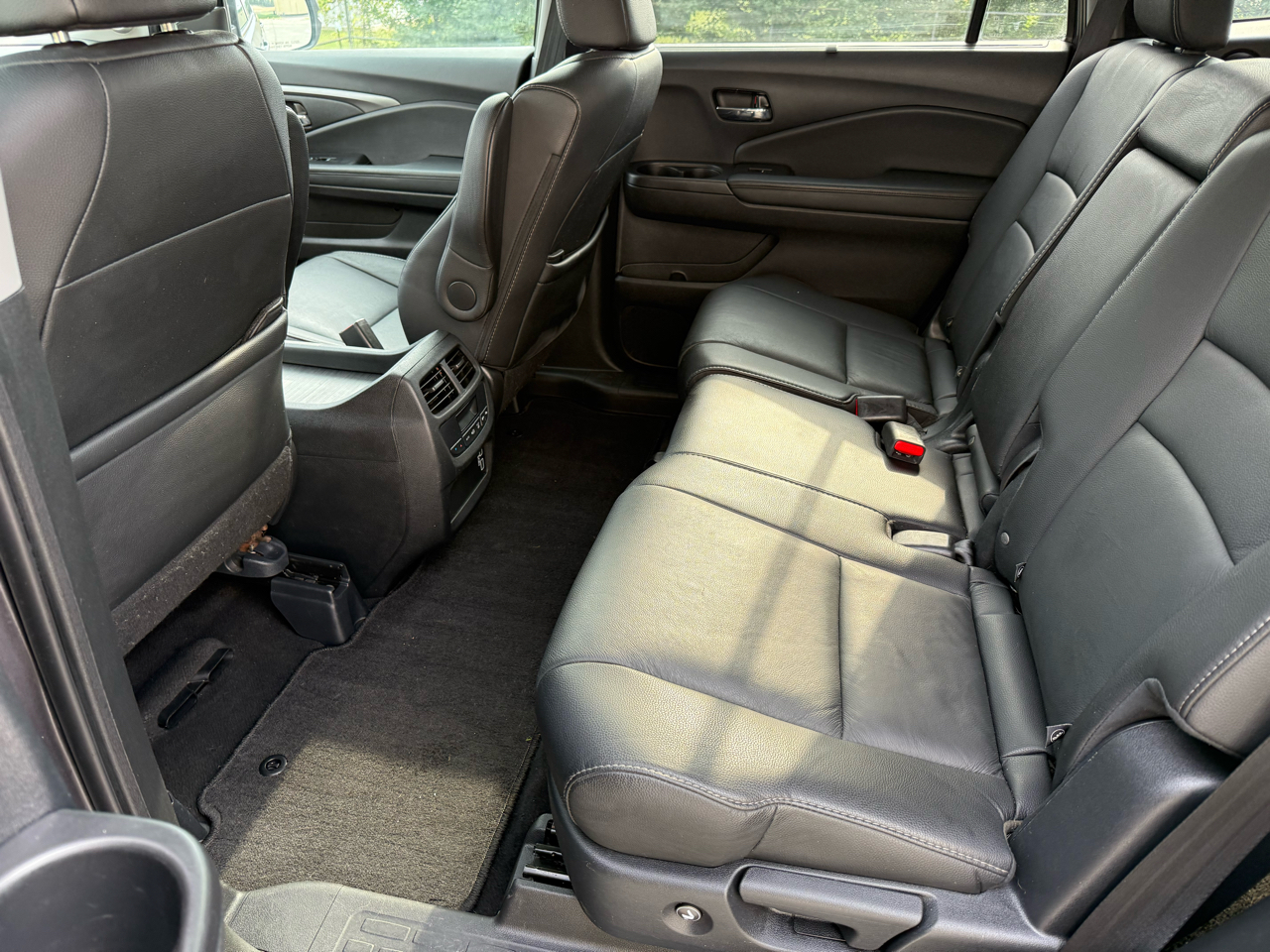2021 Honda Pilot Special Edition photo 24