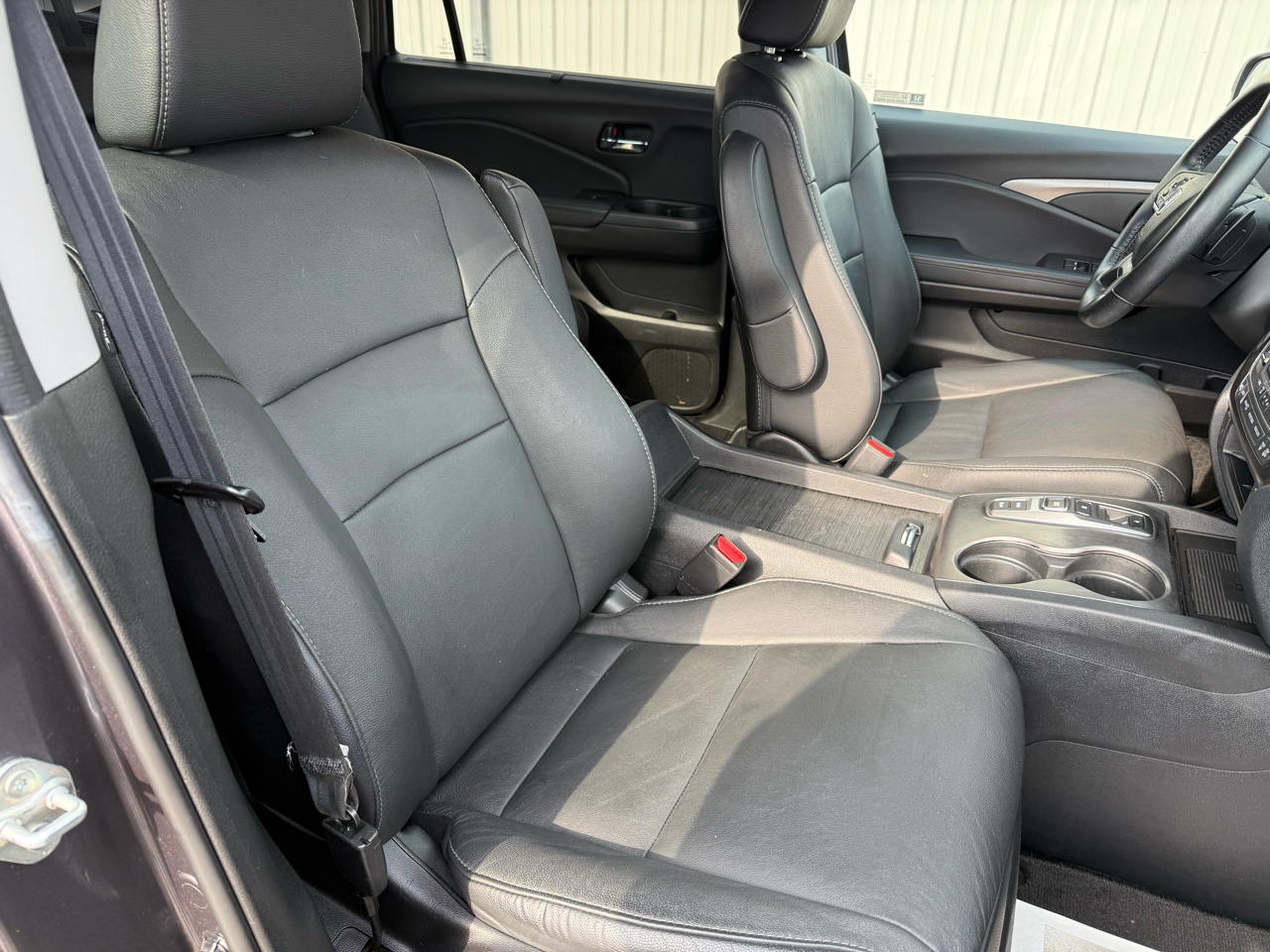2021 Honda Pilot Special Edition photo 30