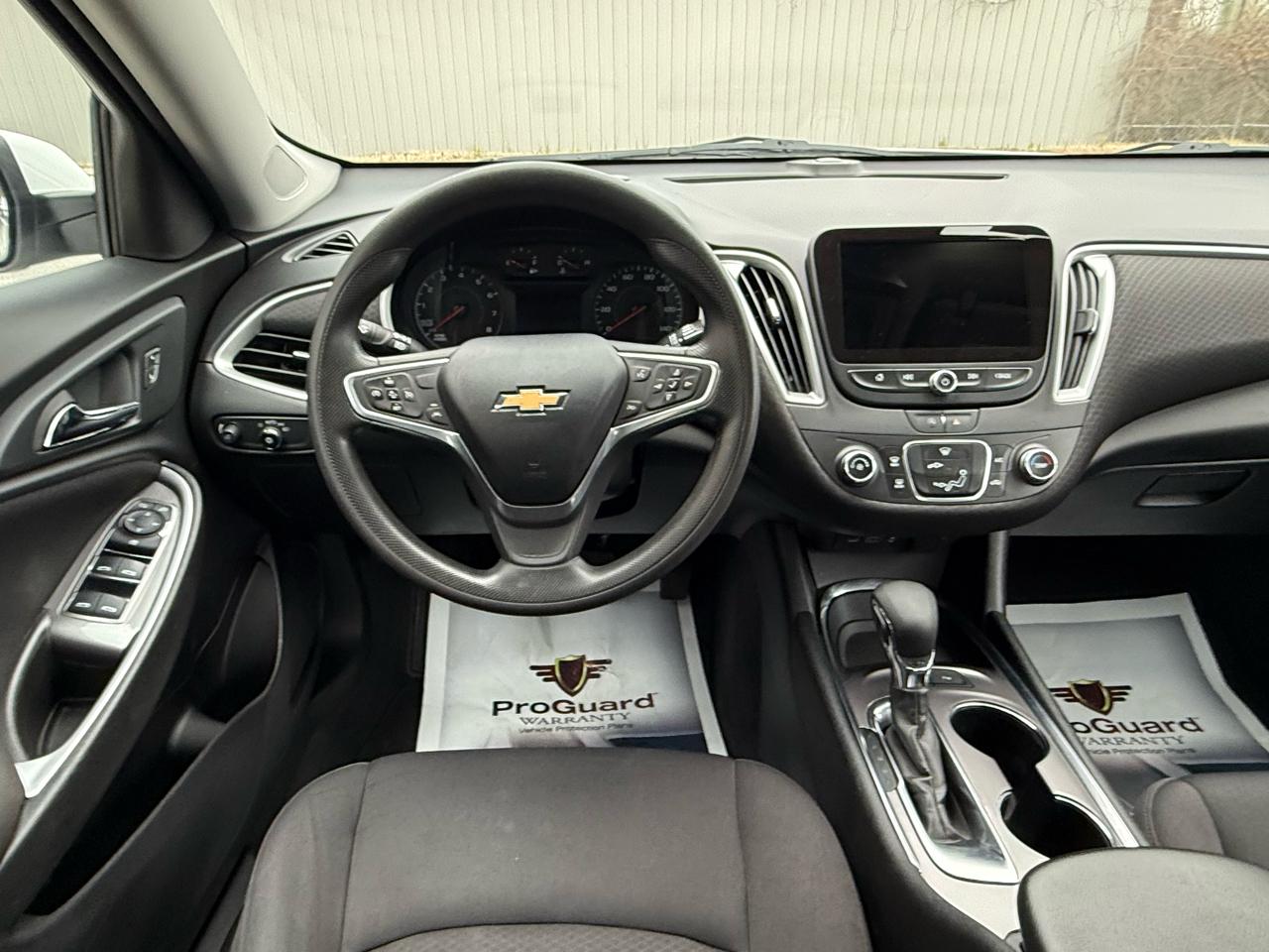 Chevrolet Malibu  2022