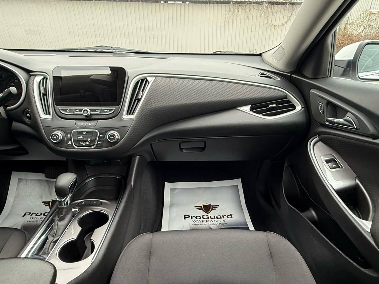 Chevrolet Malibu  2022