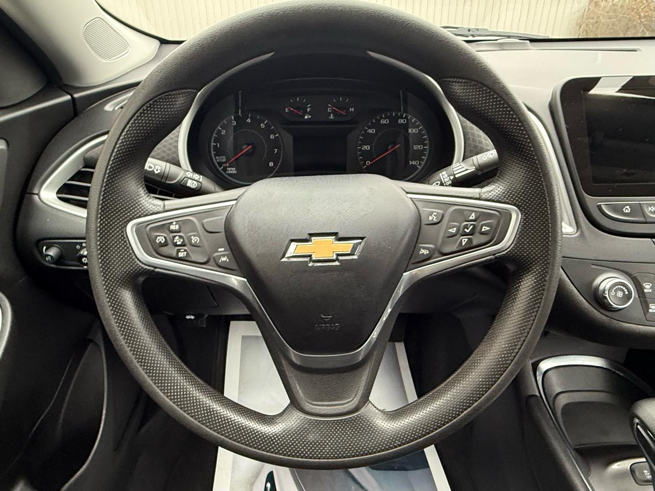 Chevrolet Malibu  2022