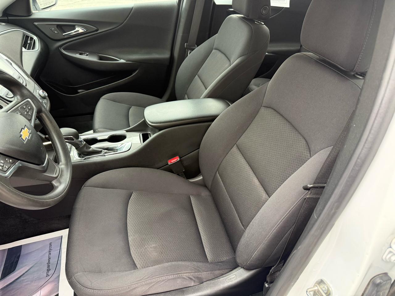 Chevrolet Malibu  2022