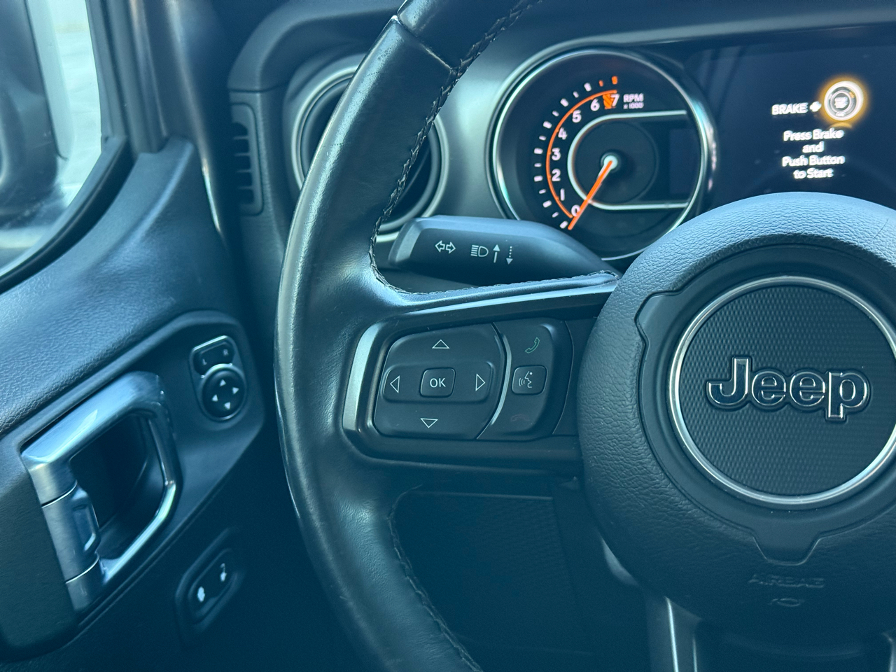 Jeep Gladiator  2021