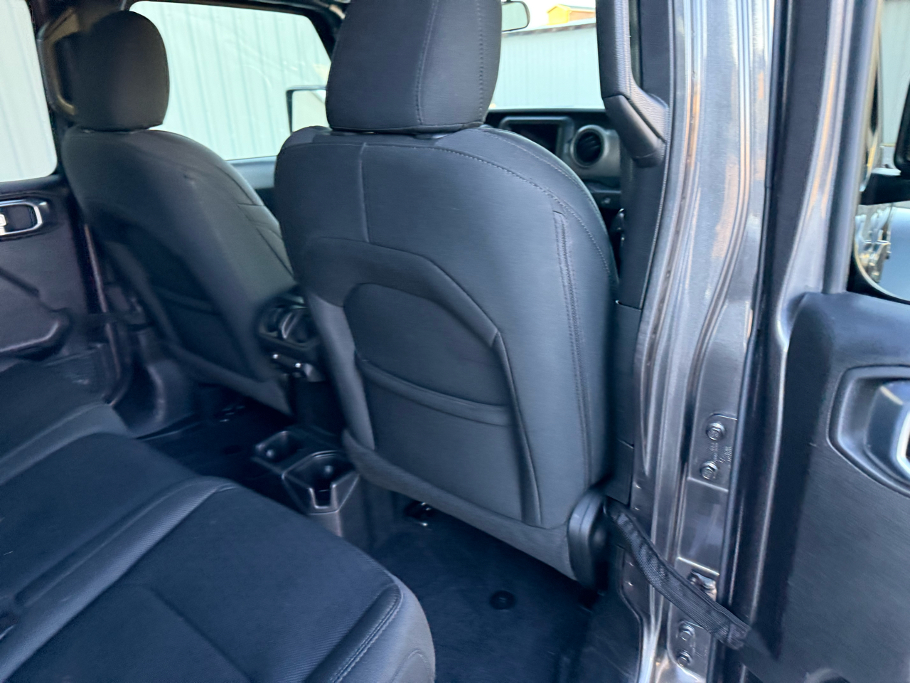 Jeep Gladiator  2021