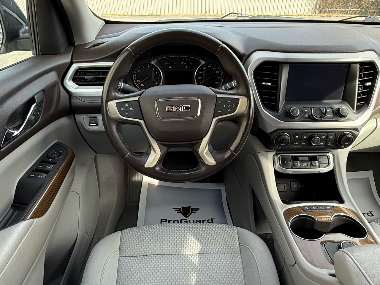 GMC Acadia SLE AWD 2020