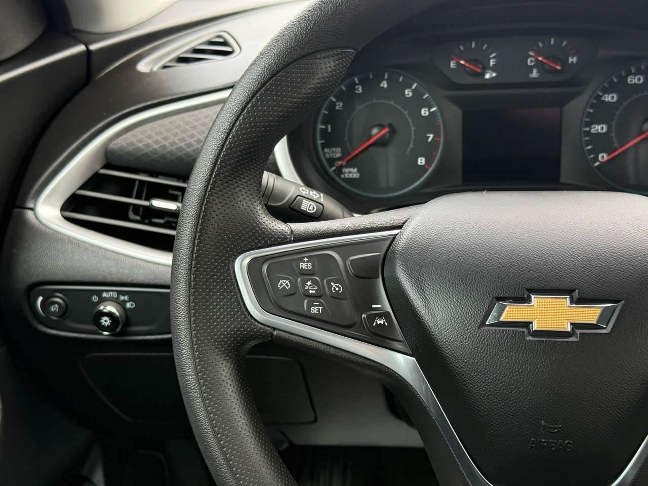 Chevrolet Malibu  2021