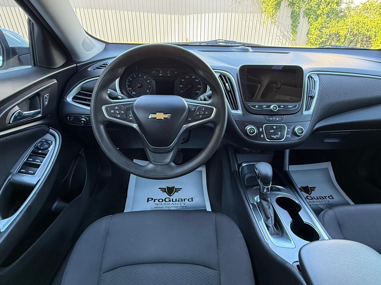 Chevrolet Malibu  2021
