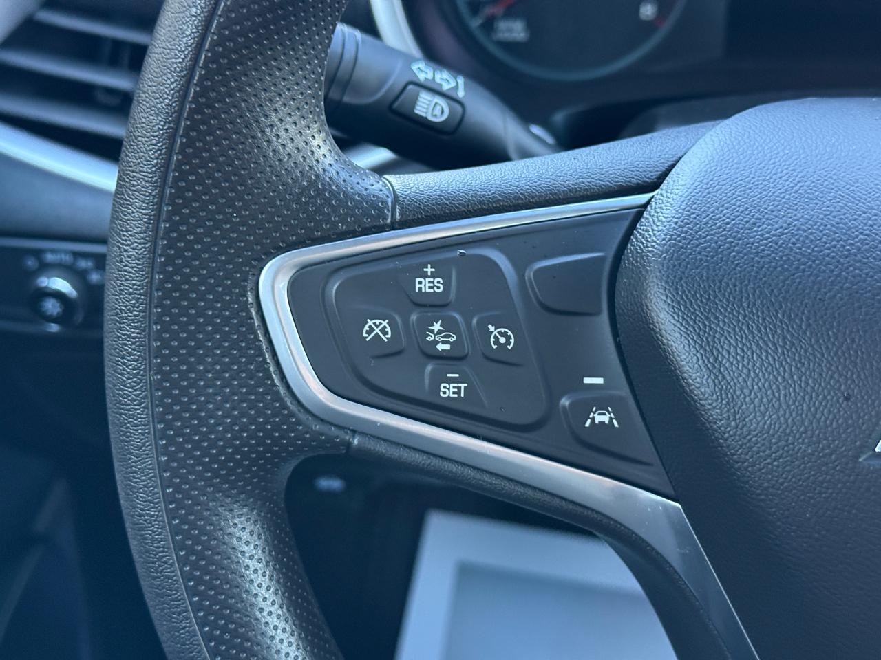 Chevrolet Malibu  2021