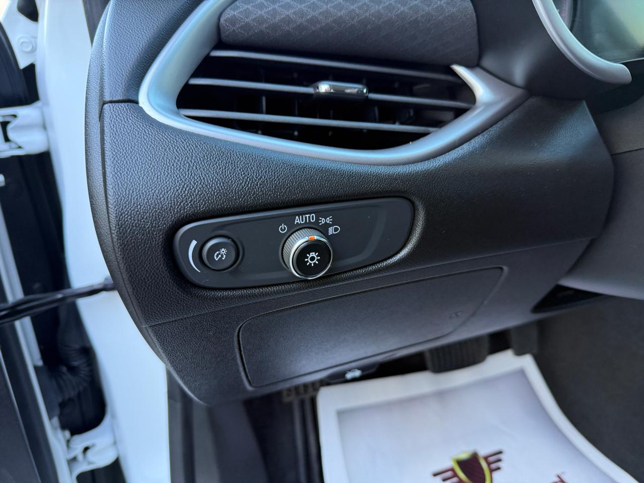 Chevrolet Malibu  2021