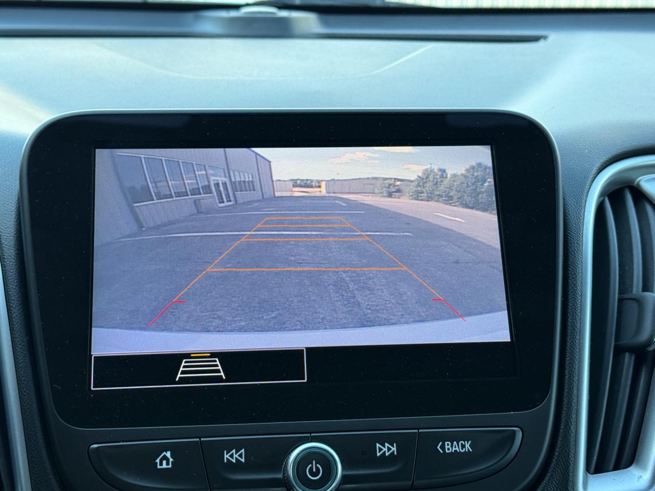 Chevrolet Malibu  2021