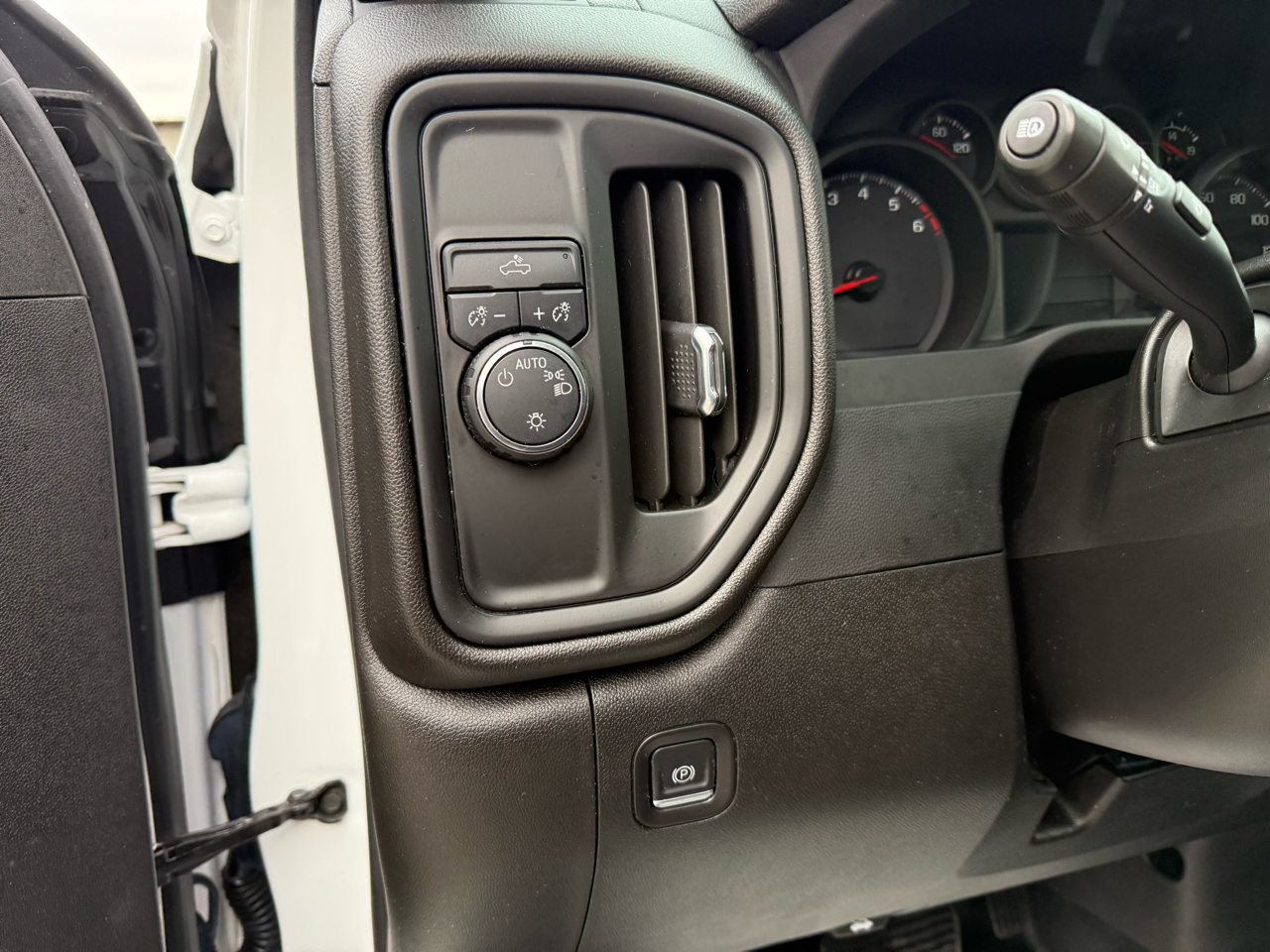 Chevrolet Silverado 1500 2WD Crew Cab 147" Work Truck 2022