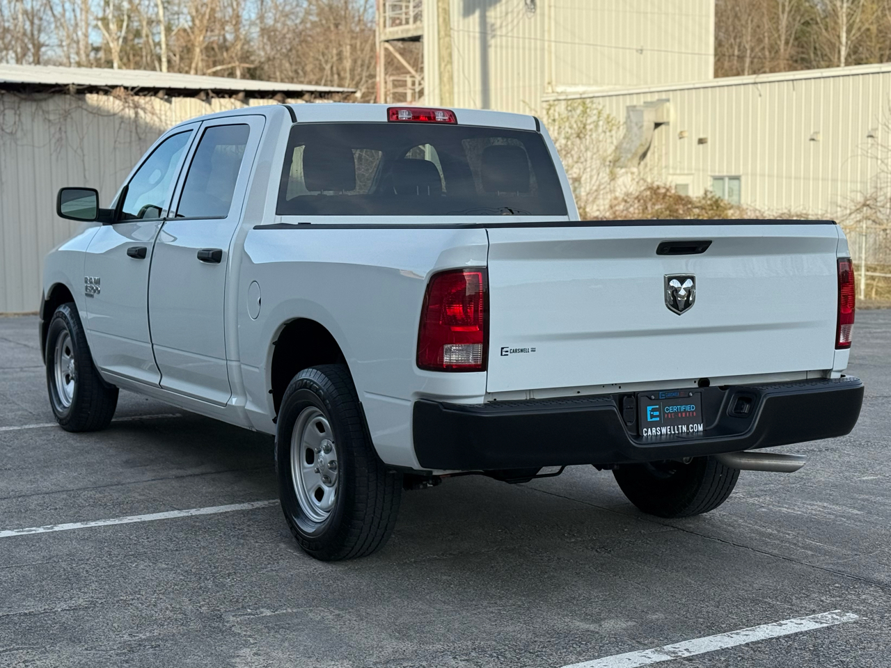 RAM 1500 Classic Tradesman 4x2 Crew Cab 5'7" Box 2023