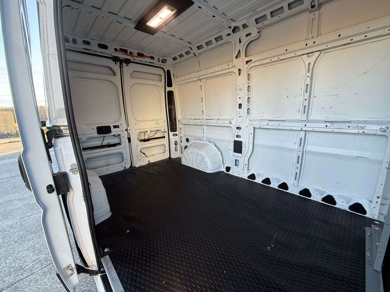 RAM ProMaster Cargo Van 1500 High Roof 136" WB 2021