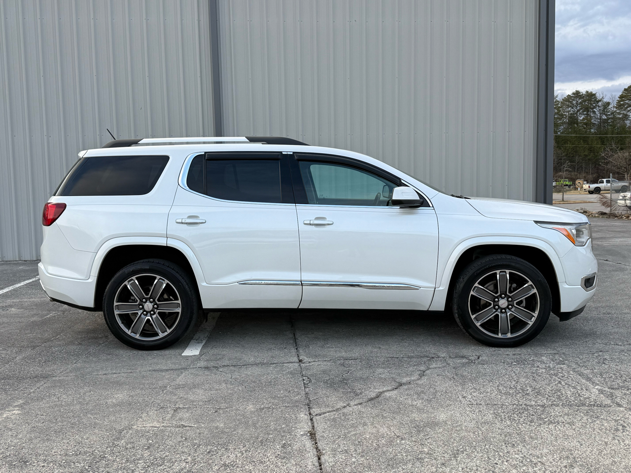 GMC Acadia Denali 2017