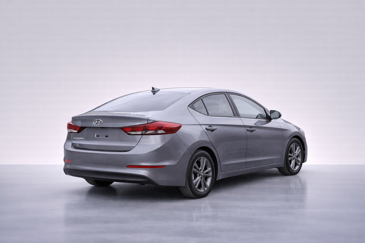 Hyundai Elantra  2018