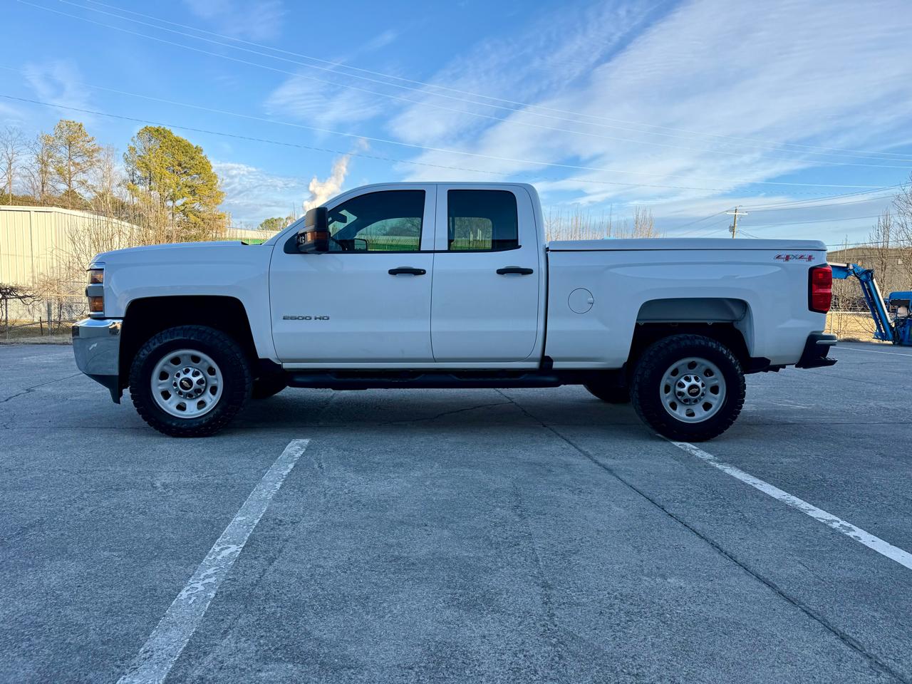 Chevrolet Silverado 2500HD 4WD Double Cab 144.2" Work Truck 2017
