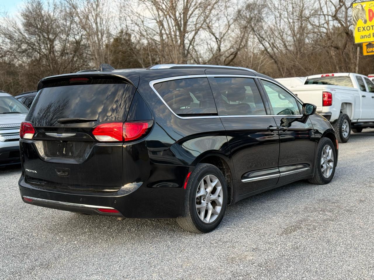 Chrysler Pacifica  2018