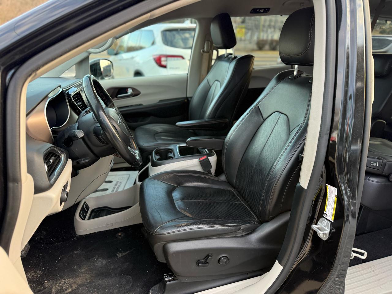 Chrysler Pacifica  2018