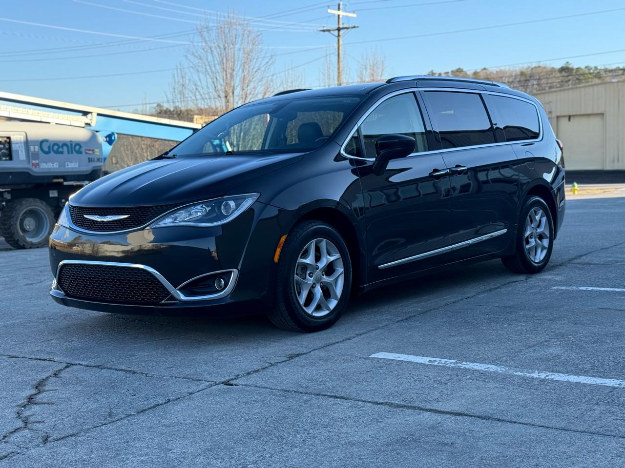 Chrysler Pacifica  2018